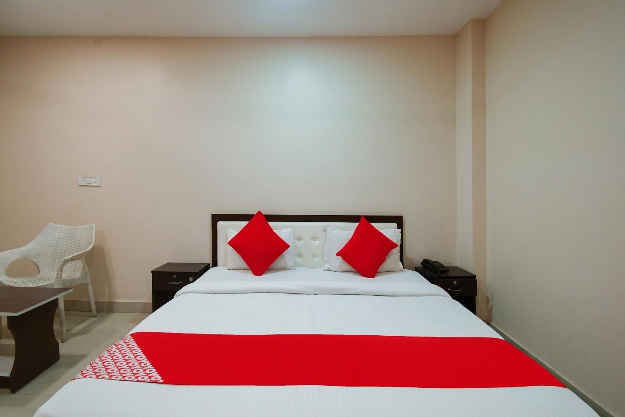 OYO 85554 Hotel Harihar Premium Jamshedpur Bagian luar foto
